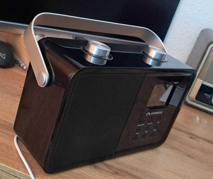 Radio AMADEUS CORNETTO - DAB+/FM si Bluetooth