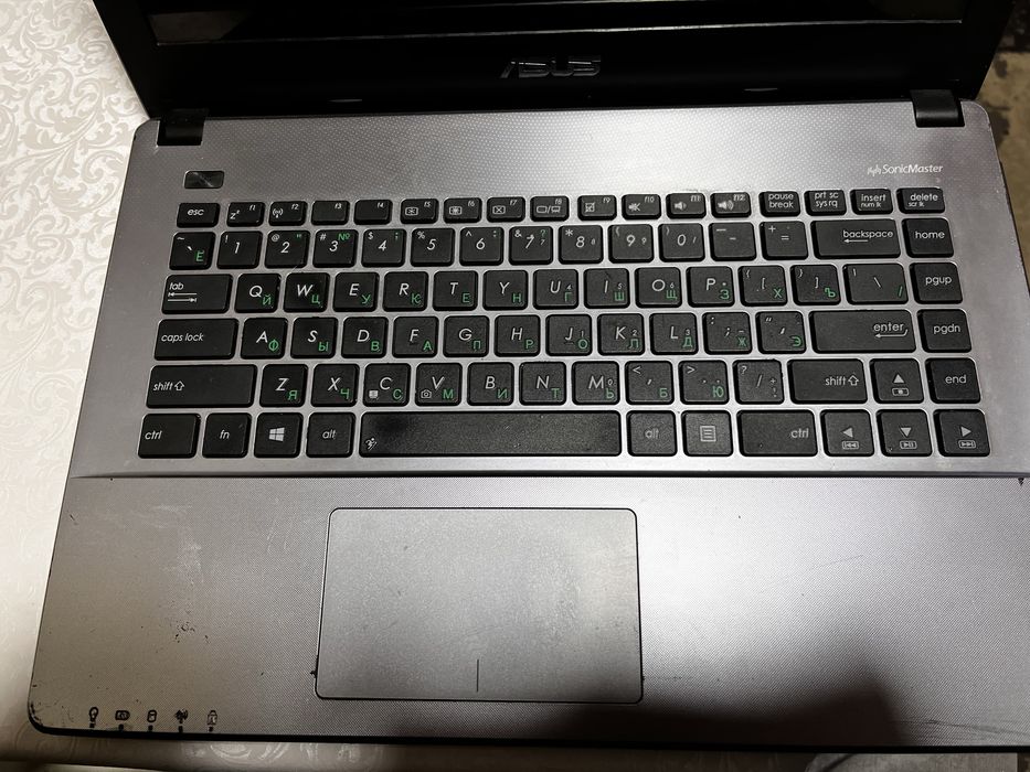 Ноутбук асус 1 терабайт ,