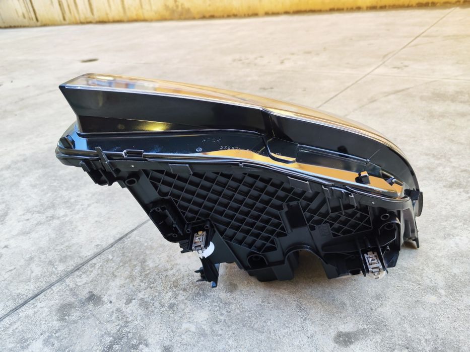 Фар BMW G30, G31, F90 LCI Laser Light