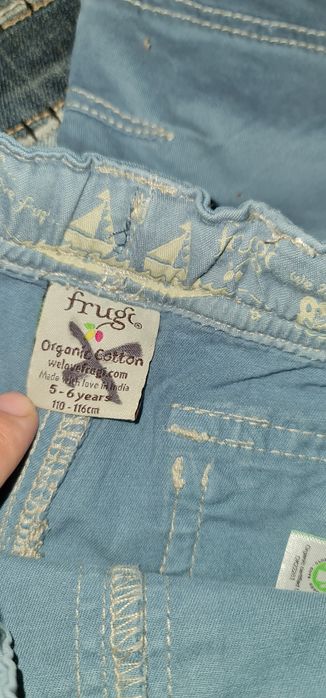 2 perechi unisex de pantaloni Frugi 5-6 ani