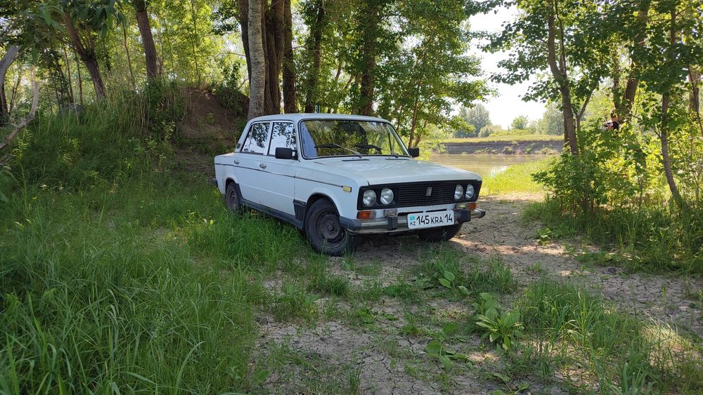 Продам машину ваз 2103
