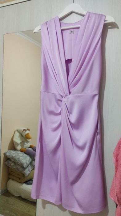 Продам платье (ношено 1 раз)