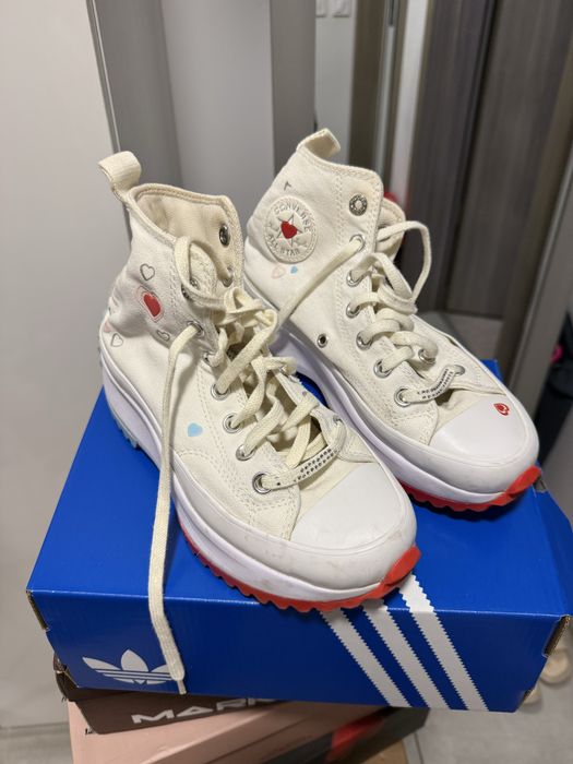 Обувки: Converse, Ellesse