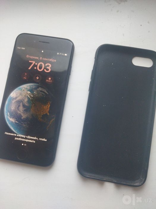 Iphone SE qora rangda