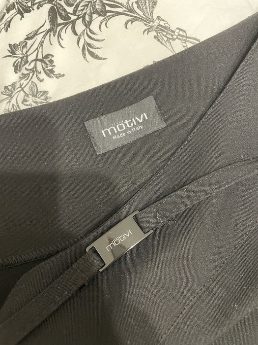 Vand fusta neagra Motivi