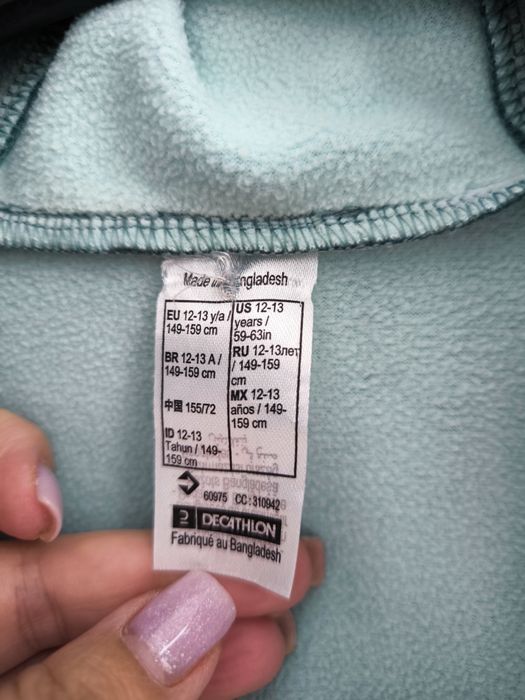 Geaca antivant Quechua 149-159/12 ani