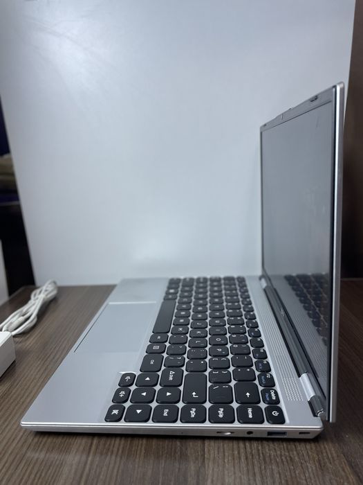 Ноутбук ZFR TK-E142