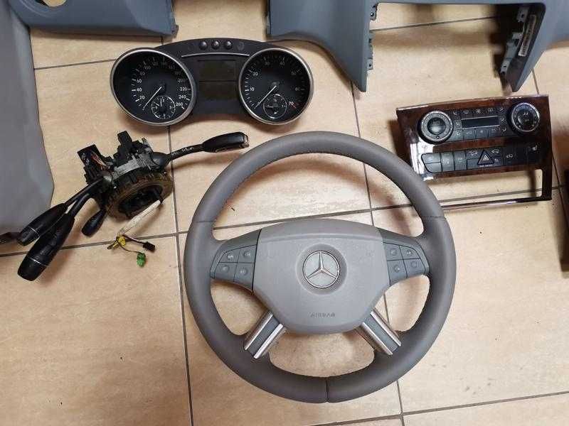 Мерцедес-Бенц ML 500 W164 / Mercedes-Benz ML 500 W164 на части