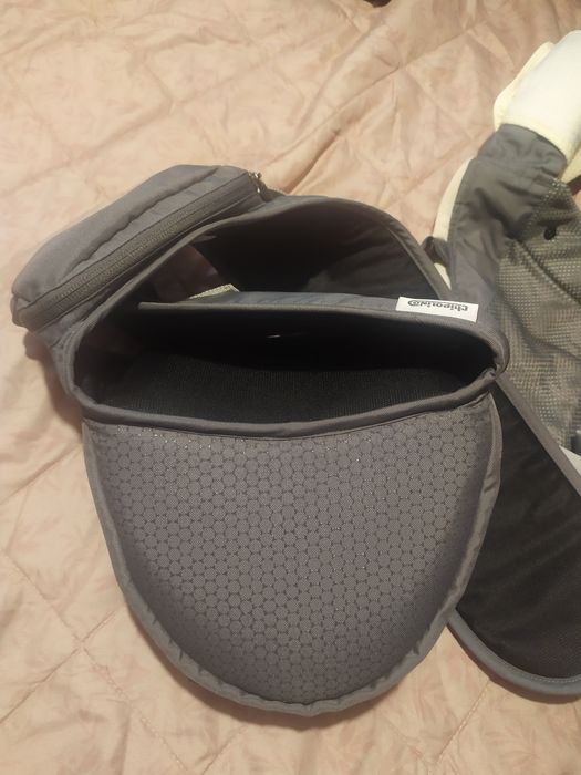 Кенгуру за носене на  бебе