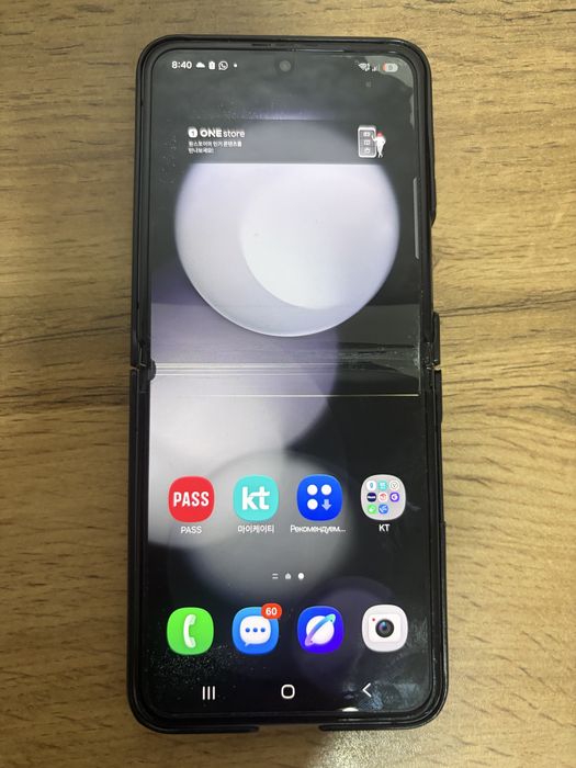 Продам самсунг Z flip 5