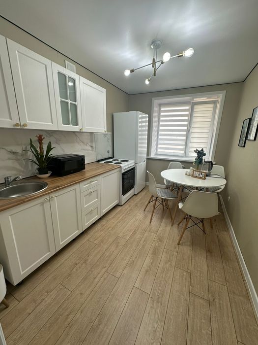 Продается 1-комнатная квартира в районе Жас Оркен, дворец спорта