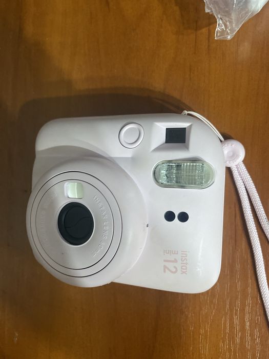 Новый instax 12 mini