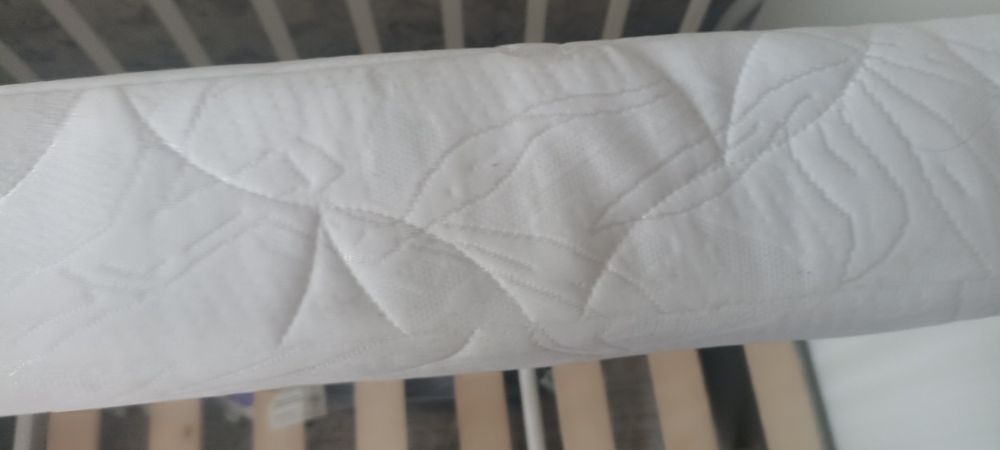 Продам детскую кроватку.