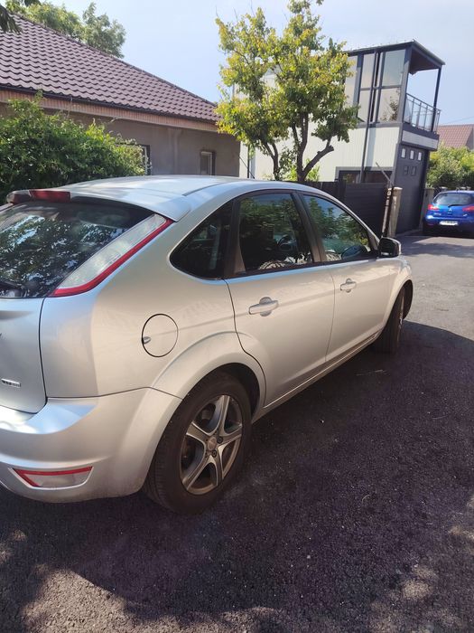 FORD Focus 2010 — imagine 4