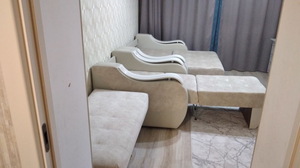 Комплект мягкой мебели