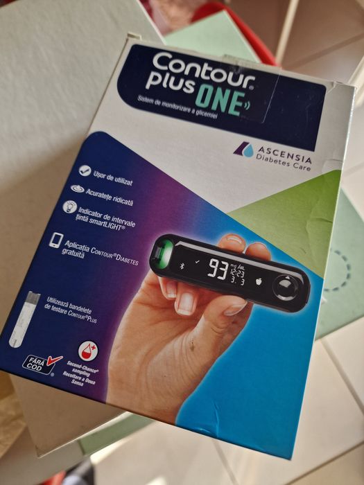 Glucometrul inteligent Contour plus ONE
