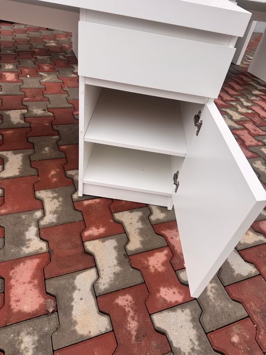Birou alb 140cm x 65 cm ikea  4 buc