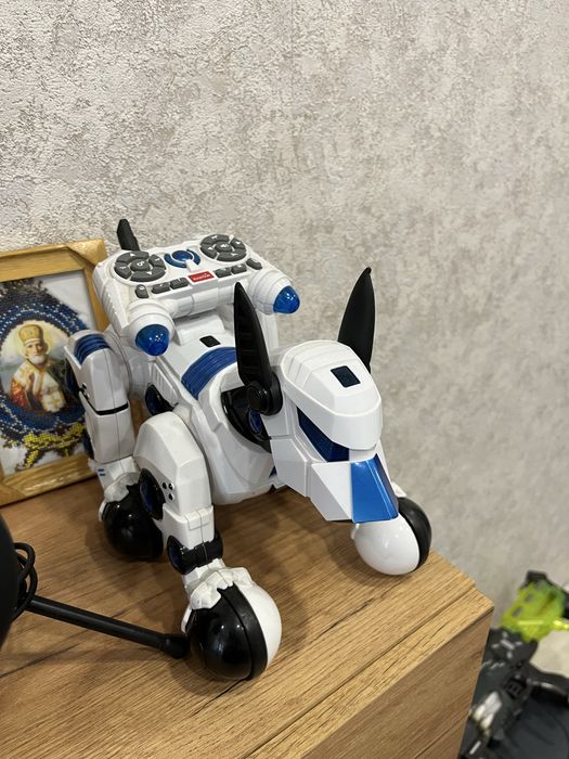 Продам робота собаку