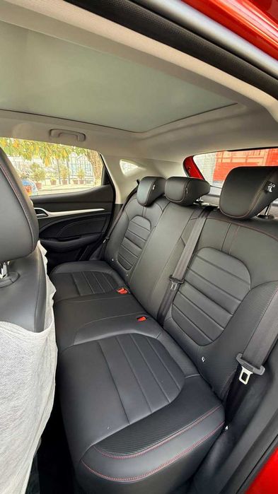 MG ZS современный субкомпактный кроссовер