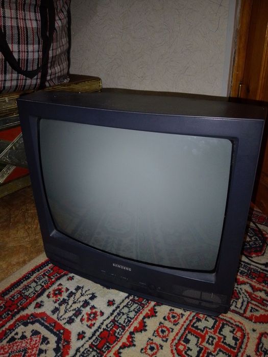 Продается Телевизор