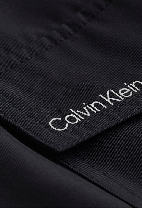 НОВ Дамски панталон Calvin Klein size S висока талия