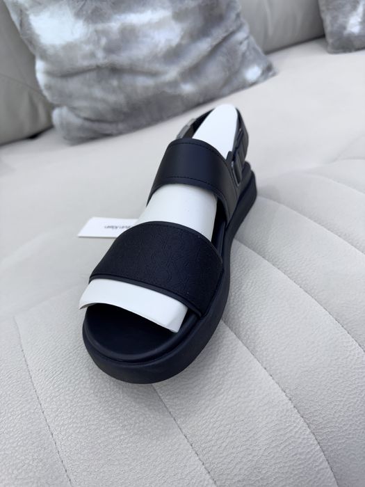 Мужские босоножки от Calvin Klein