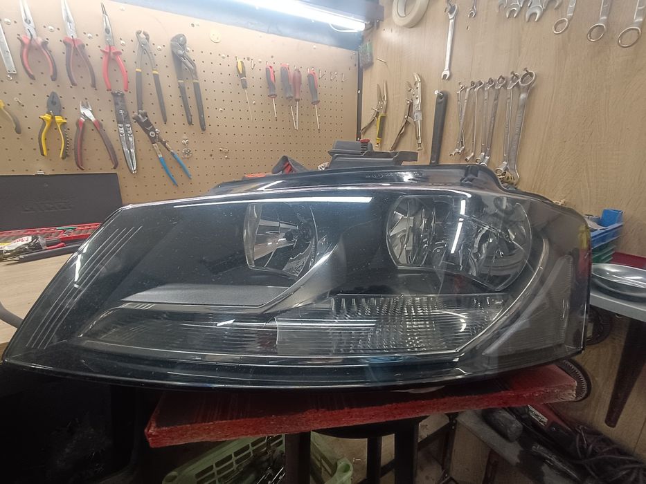 Продавам Фарове за Audi A3 8p 2009-2013
Фаровете са в много добро съст