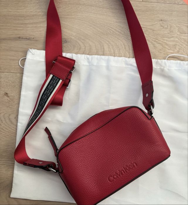 geanta calvin klein rosie noua