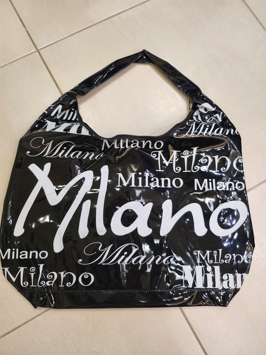 Ново! Дамска лачена чанта!