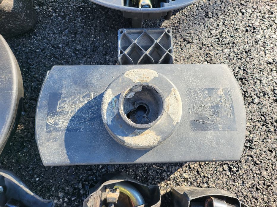 Крик и ключ за гуми