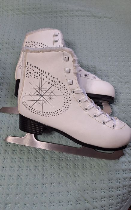 Коньки фигурные, теплые