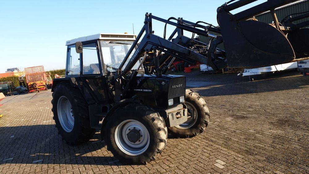 Dezmembrez tractor Fendt 308lsa