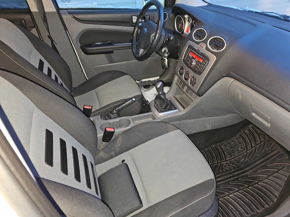 Форд Фокус 1.8 бензин Климатик Ford Fucus