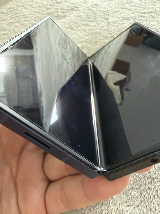 Samsung galaxy z fold 6