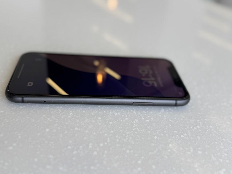 Продается iPhone 11. Все оригинал