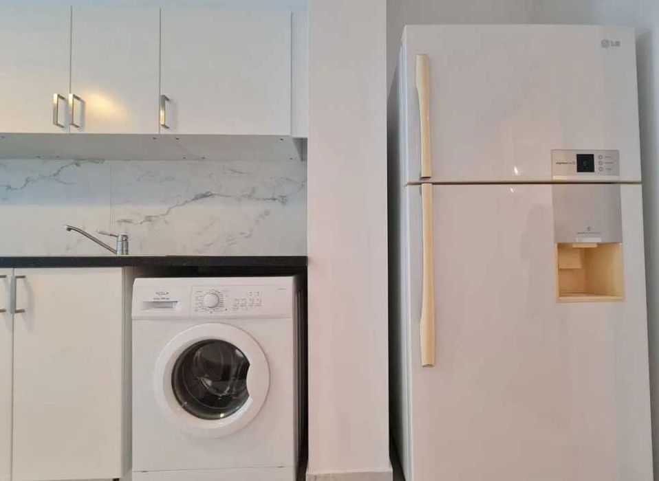 Продава се Двустаен апартамент в Пловдив, Изгрев - 63 кв.м за 999 €/кв.м - Снимка #3