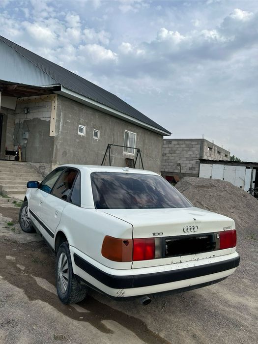 Продам машину Ауди с 4