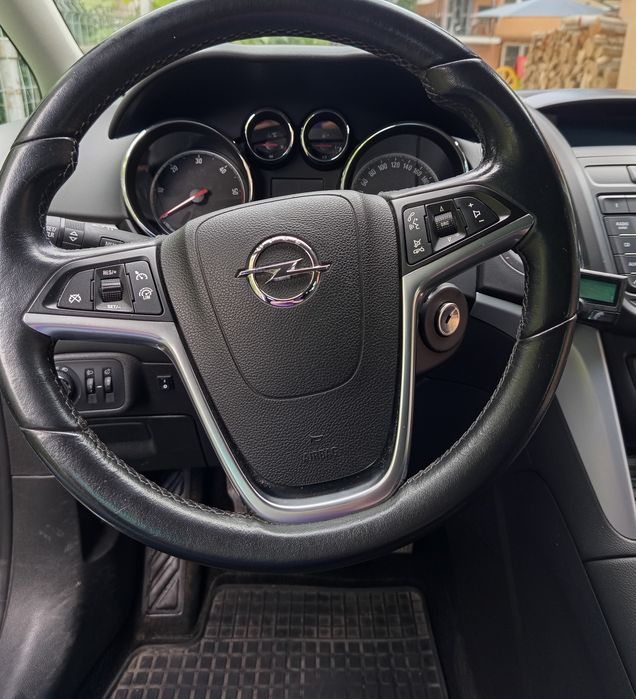 OPEL Zafira 2012 — imagine 4