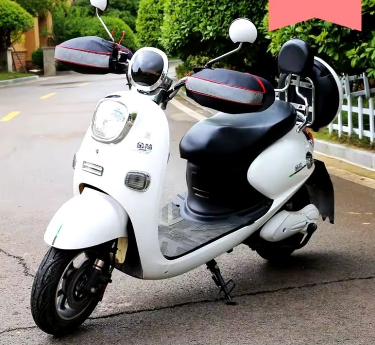 Manusi plusate rezistente la apa ghidon scuter/moto handlebar muffs