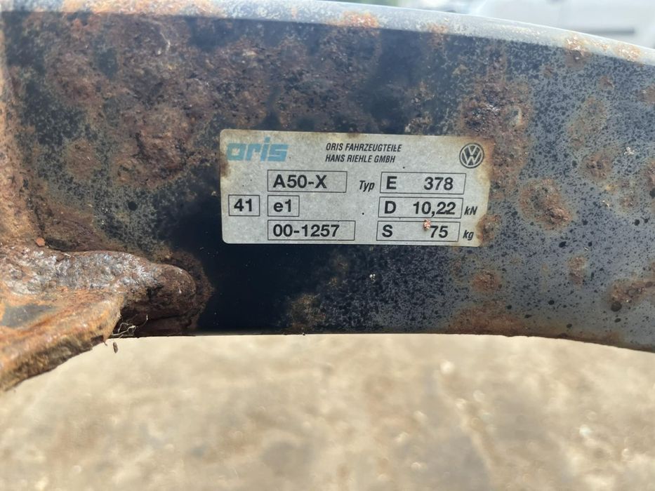 Теглич за Vw Touaran 1t0803881 b оригинален vw с модул 00-1257