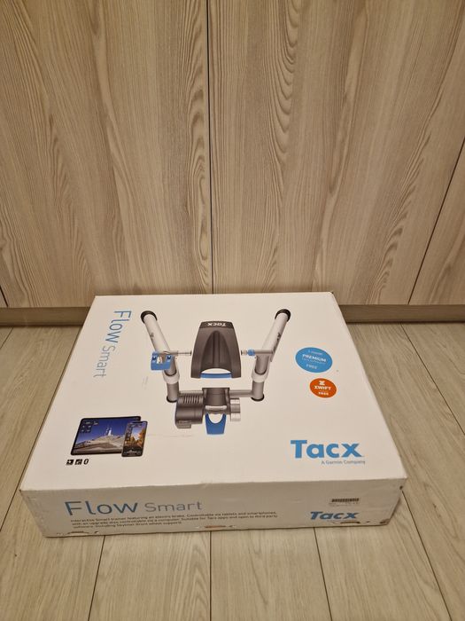 Home trainer Tacx Flow Smart T2240
