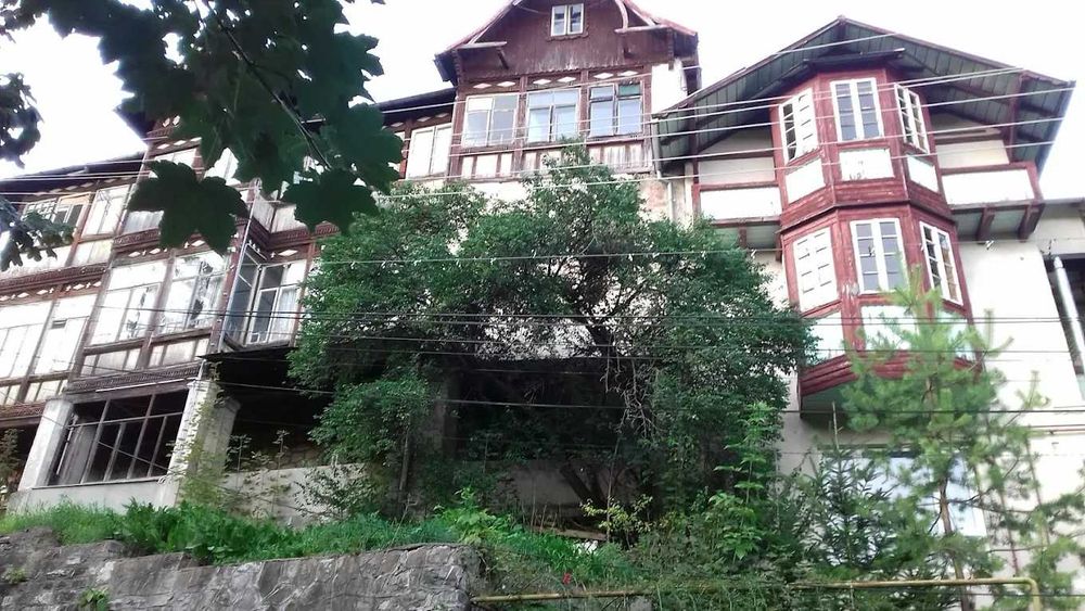 Vila inchiriat Sinaia  Craciun și Revelion - Langa Castelul Peles