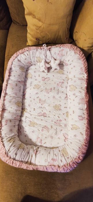 Бебешко гнездо с 2 лица+ възглавница за кърмене и фотьойл -барбарон