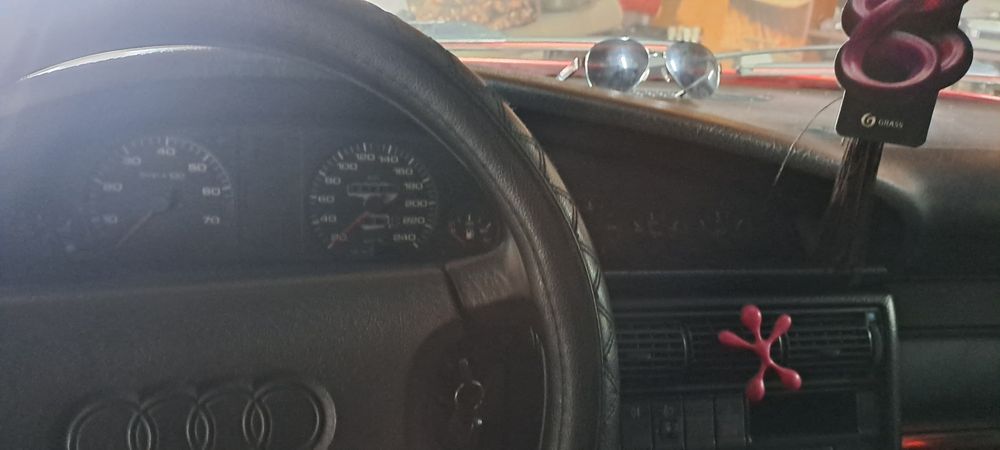 Продаётся автомобиль