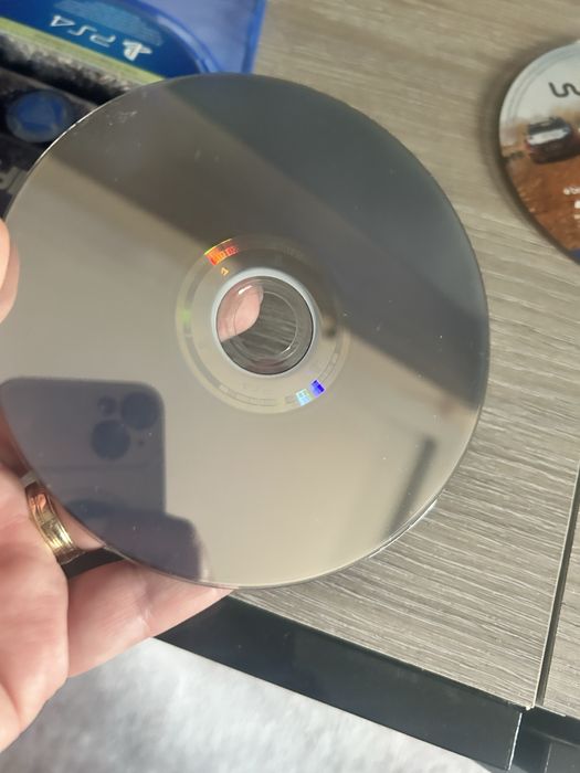 3 Jocuri PS4  in stare buna