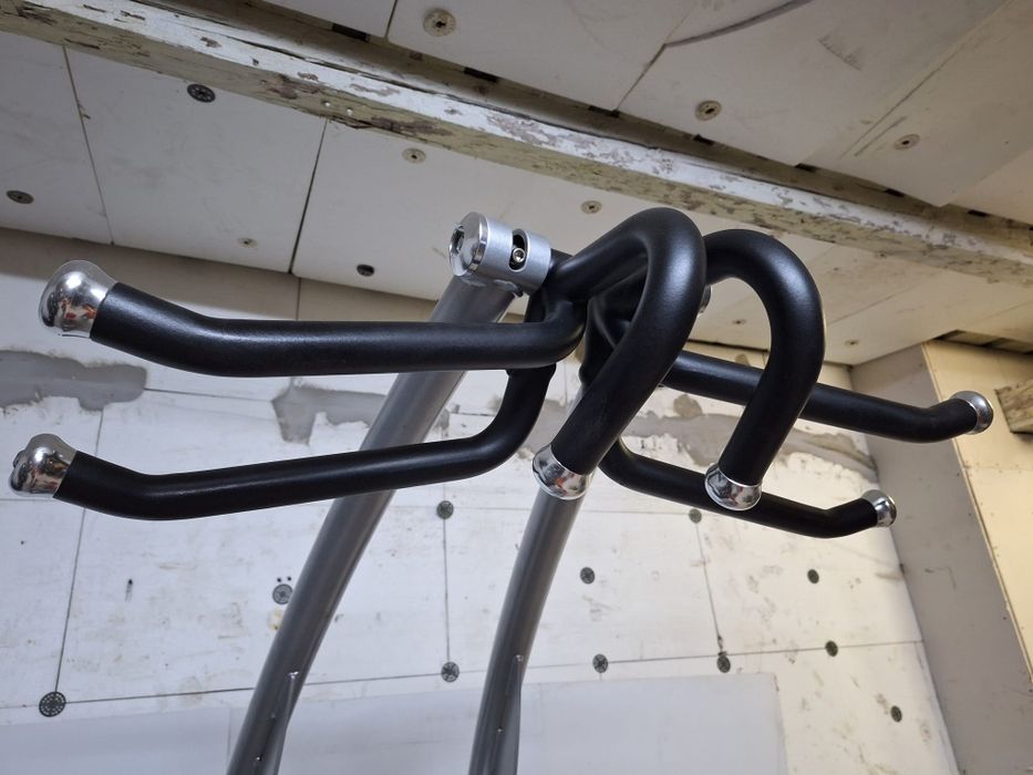 Hoist Lat pulldown- helcometru