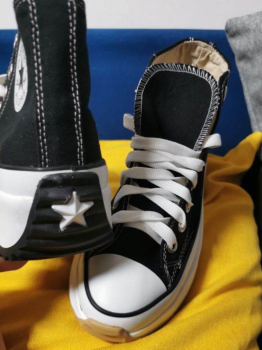 Tenesi  Converse inalti noi marimea 37,38 si 40