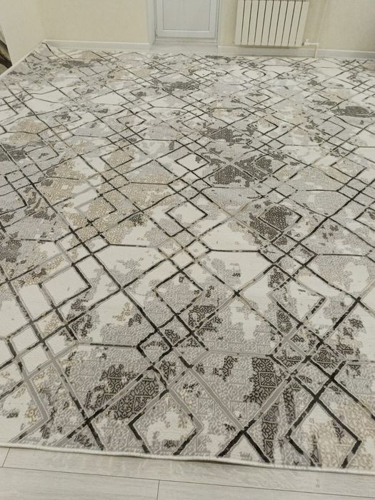 Продам новый ковер