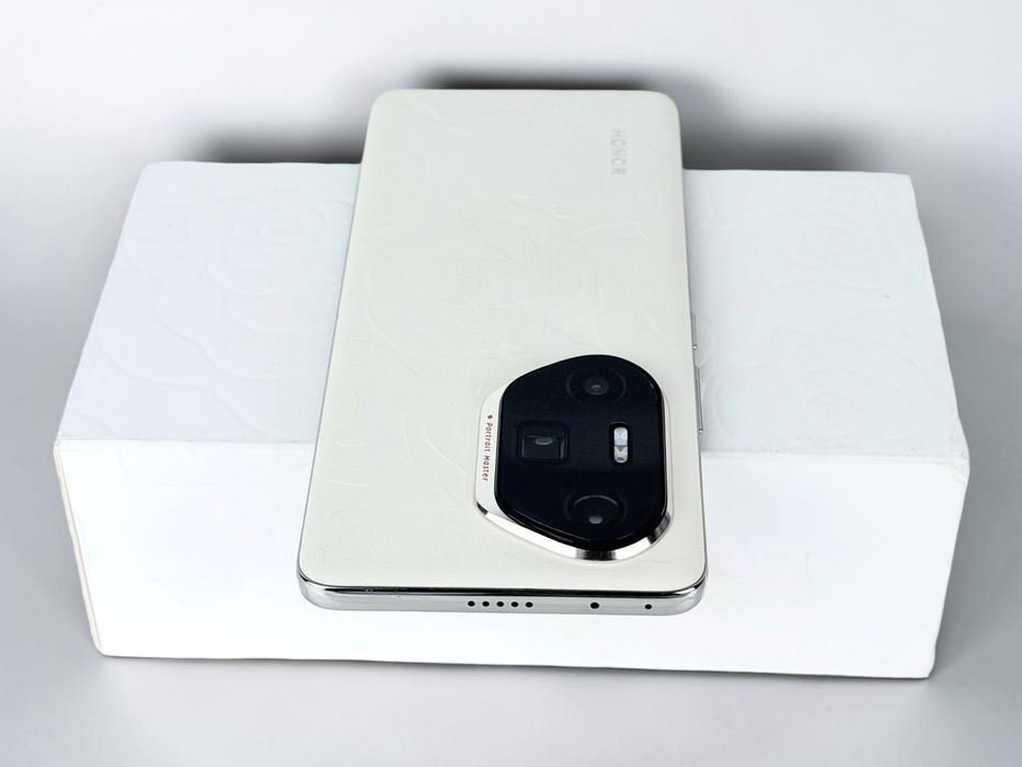 Honor 300 Ultra 512GB 12RAM White 100% Батерия! Гаранция!