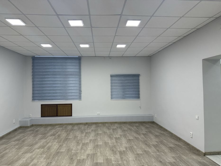 Сдается помешение под офис певый этаж Чиланзар